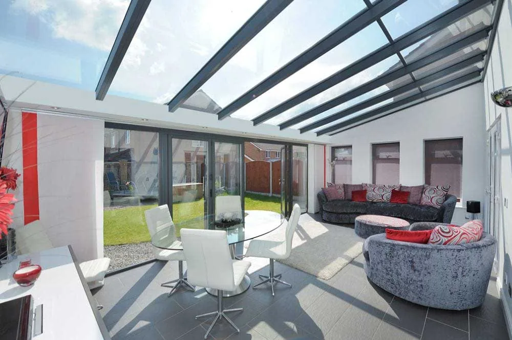 Lean-to conservatory