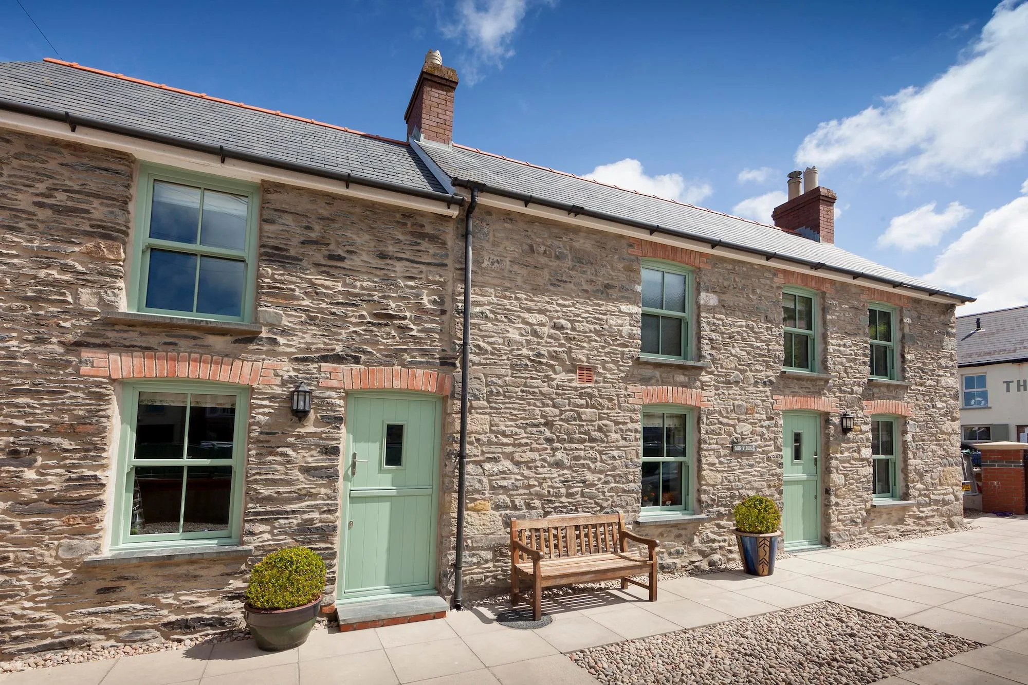 Improving Home Comfort With Efficient Sliding Sash Windows
