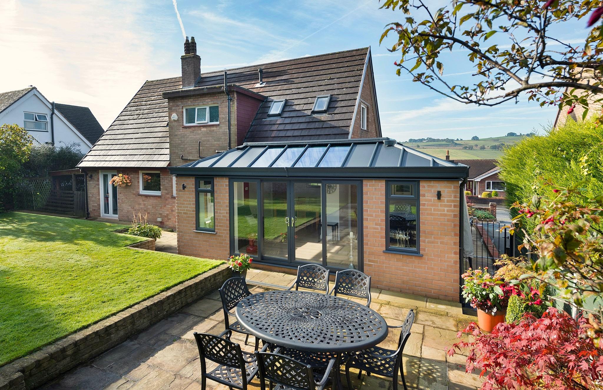 Choosing The Right Solid Conservatory Roof In Oldham