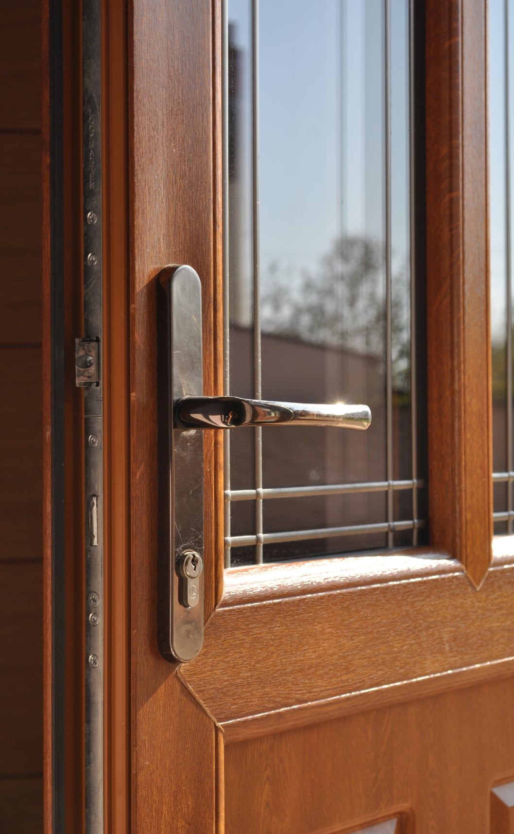Double door frame